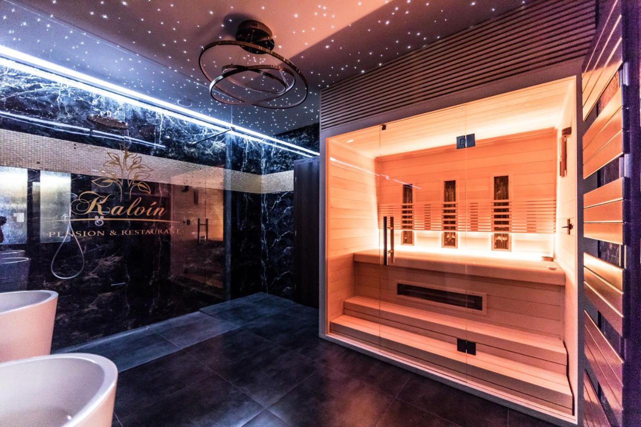 Kalvin Restaurant & Pension Dögös Kültér fotó